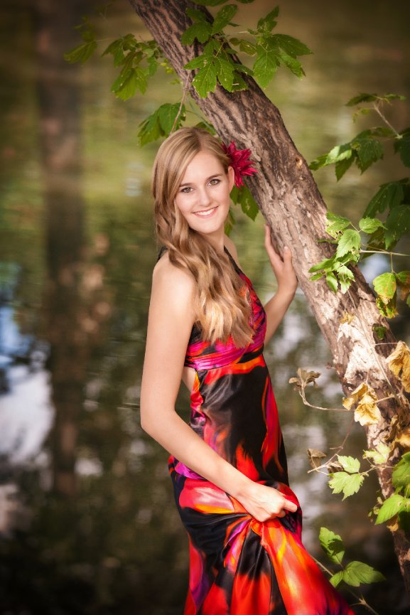 Designing your Grads Announcement.