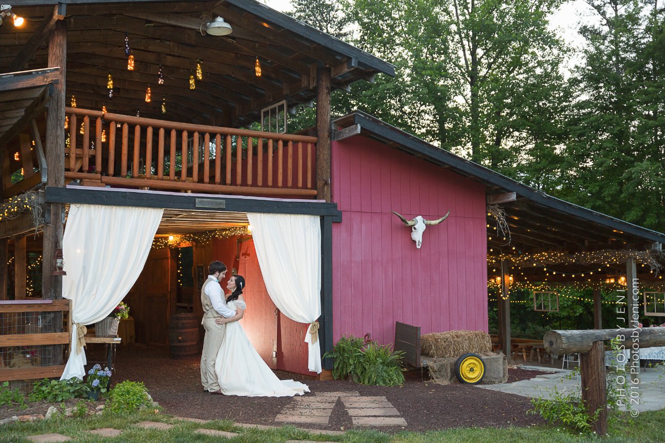 ANGELA + TRAVIS: Crowder's Mountain Anniversary Session - Jeni Buchanan Photography