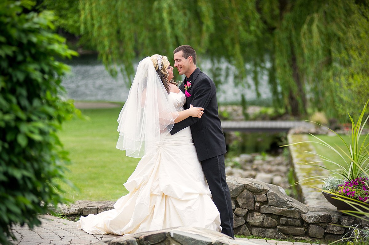 crooked lake house albany wedding photographer