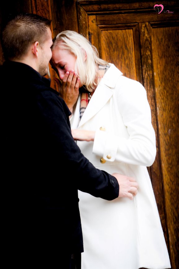 Cushing Park framingham MA -  Matthew and stephanie Engagement Photo Session 