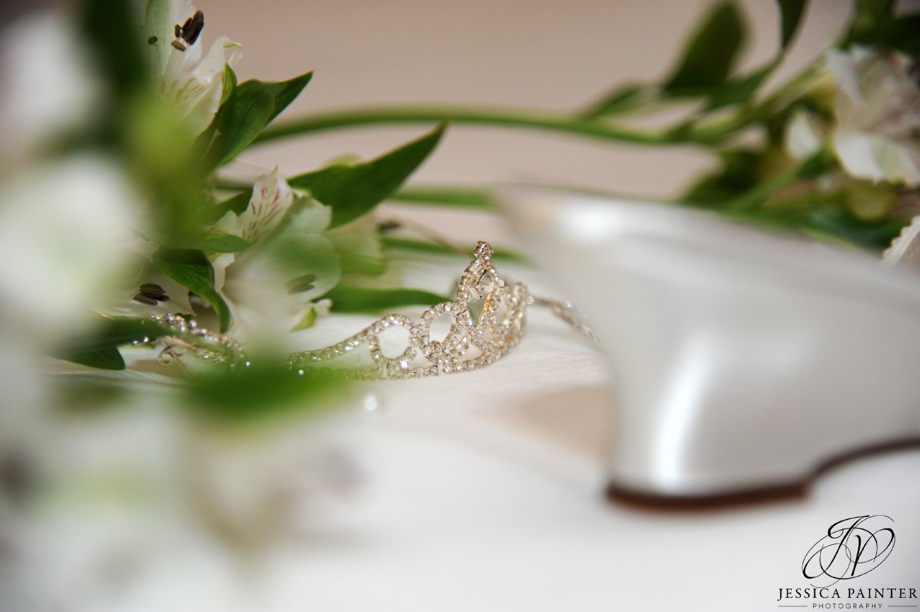albany wedding, schenectady wedding, wedding detail photo, wedding flowers, wedding jewelery