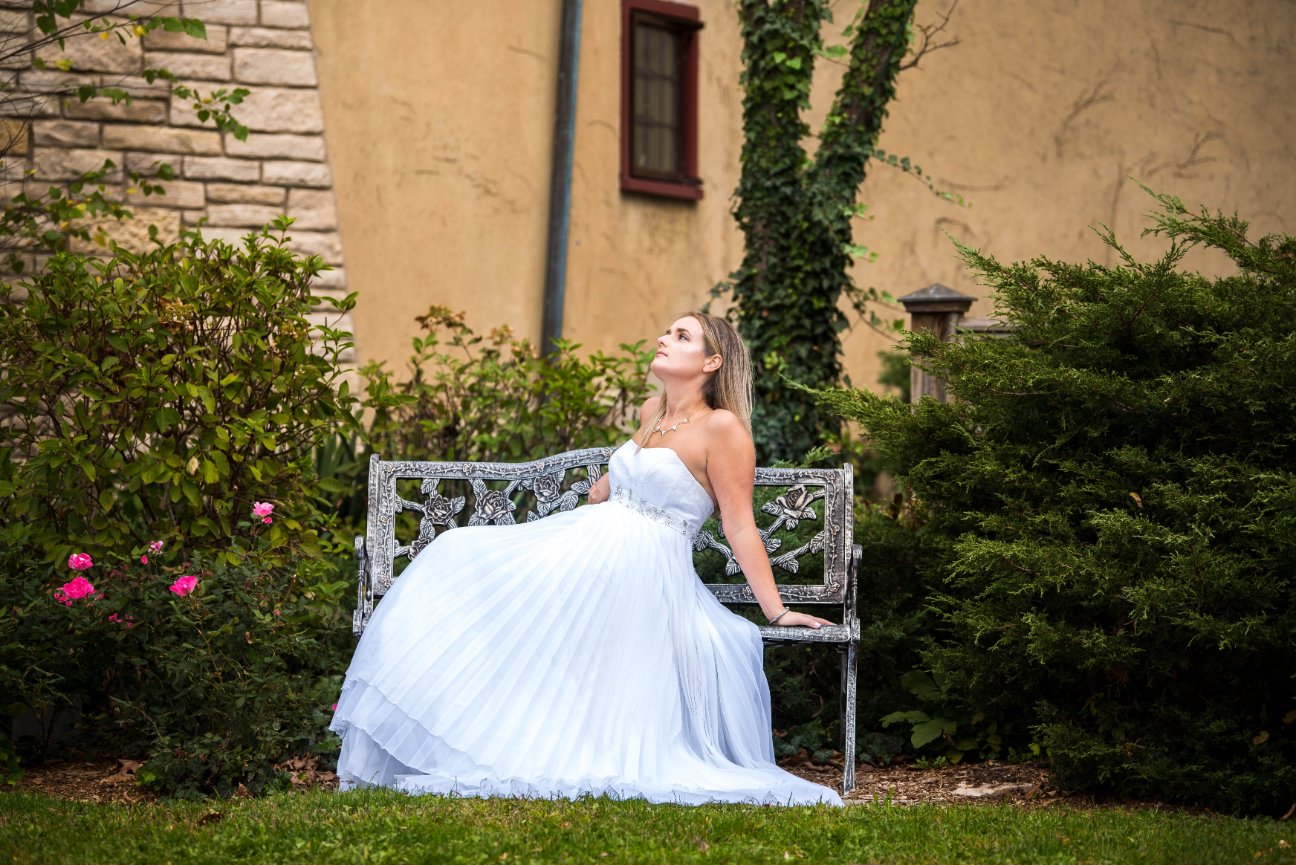 Cake Smash Sessions in Niles and Chicago – Celebrate Your Baby’s First Birthday in Style