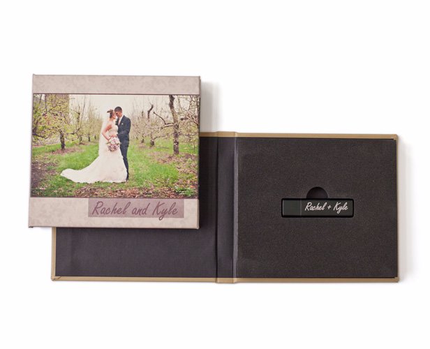 Photo Boxes & USB Drive (With case)