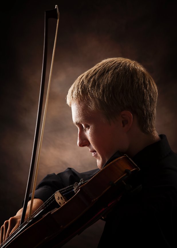 Seniors Mark Zollinger Photography