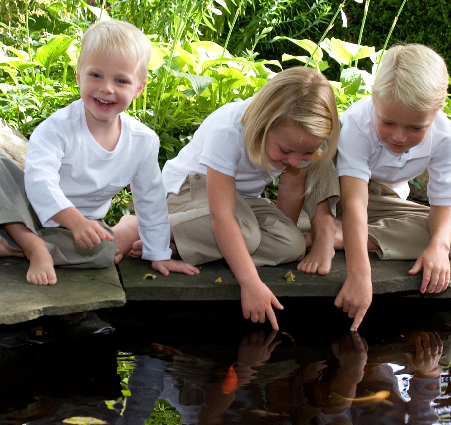 Sibling Garden Session $75.00