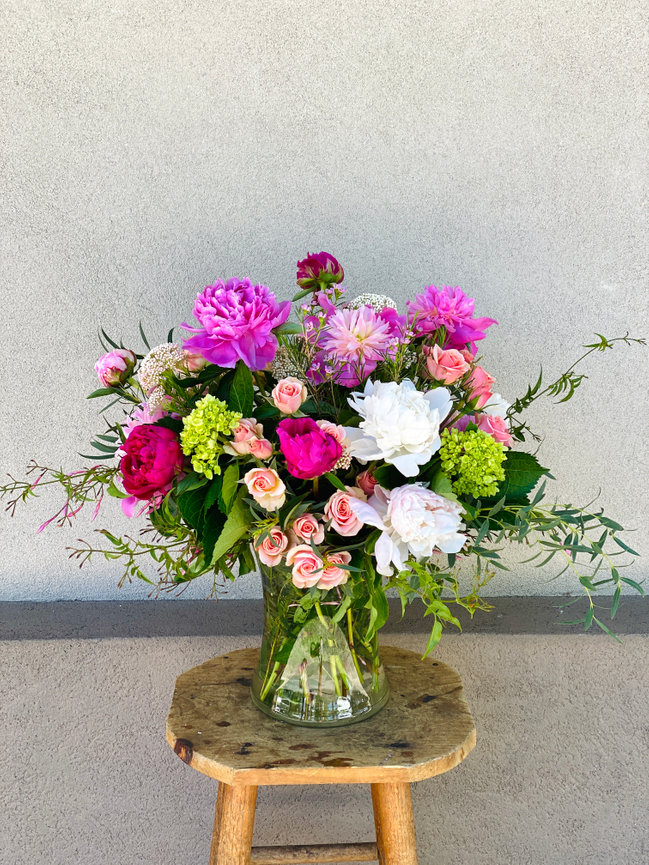 Deluxe Peony Arrangement