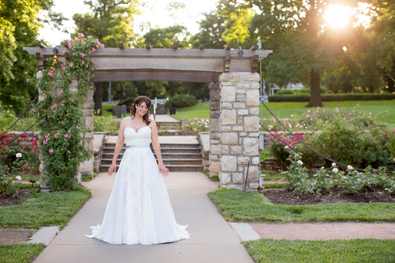 Brad + Kelli - Kansas City Wedding Photographer