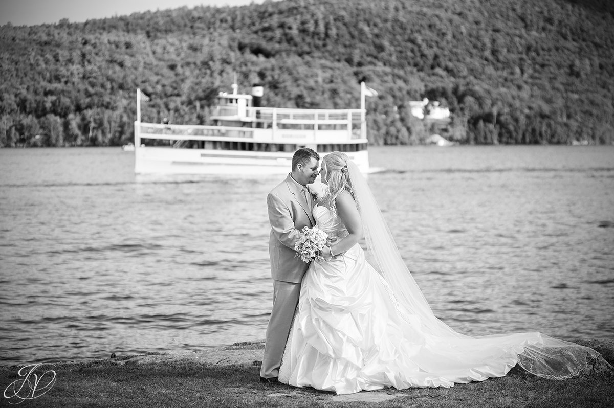Up to Lake George we went for Rebecca and Dan's Wedding at The Inn at Erlowest.