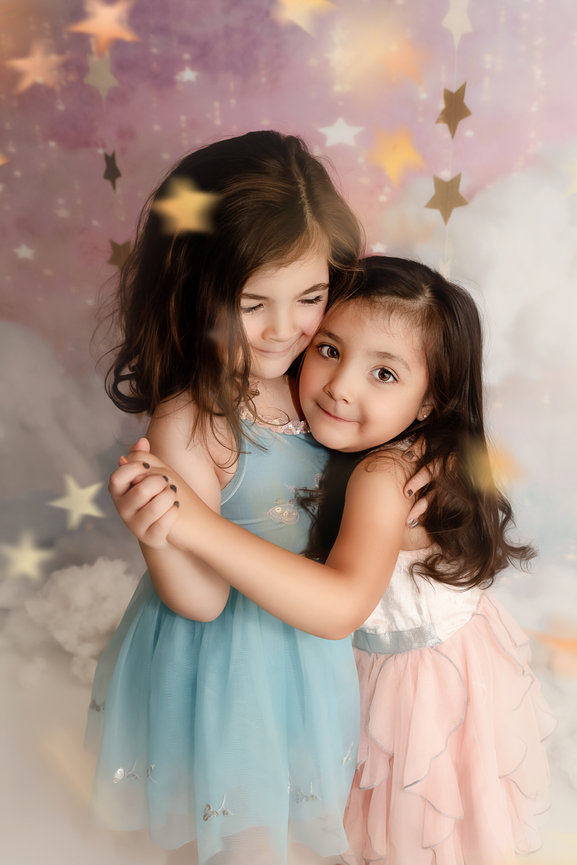 HOLIDAY STUDIO SESSIONS