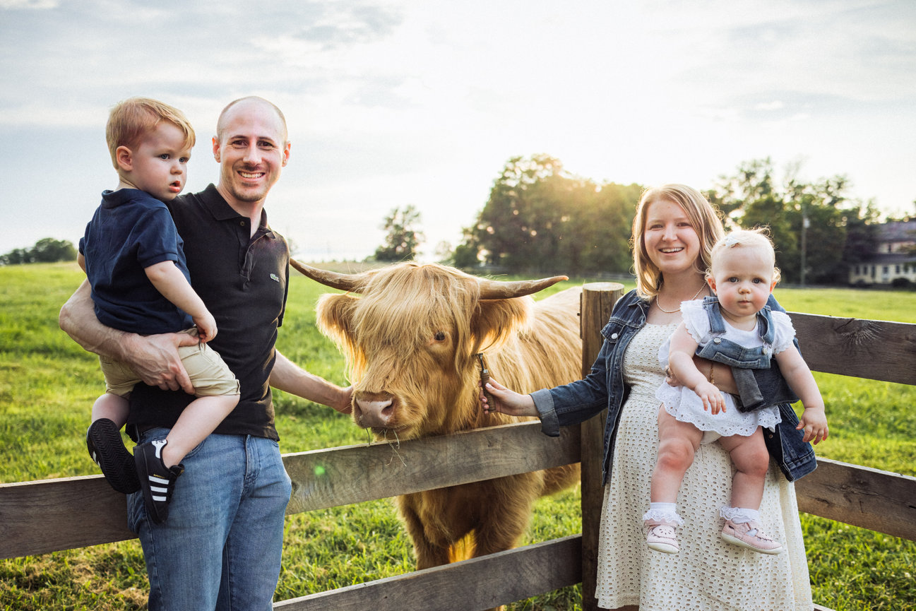 A Mommy + Me Session at Short Hills Springs in Purcellville, Virginia