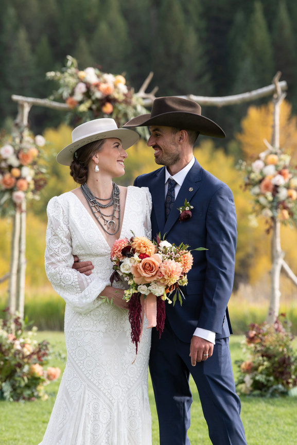 Jake & Courtney - Fall Wedding at the Woodlands at Cottonwood Canyon