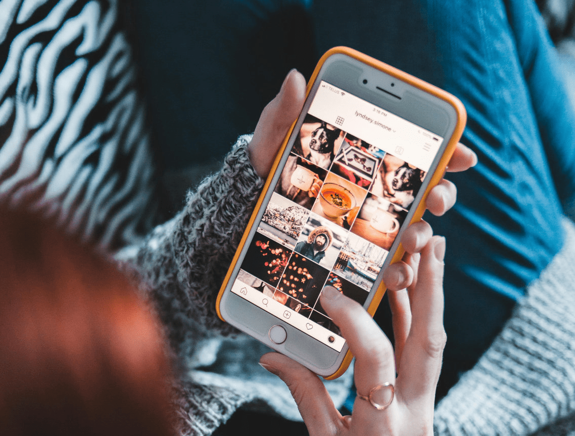 Google vs. ChatGPT: What 2025’s Search Trends Mean for Photographers