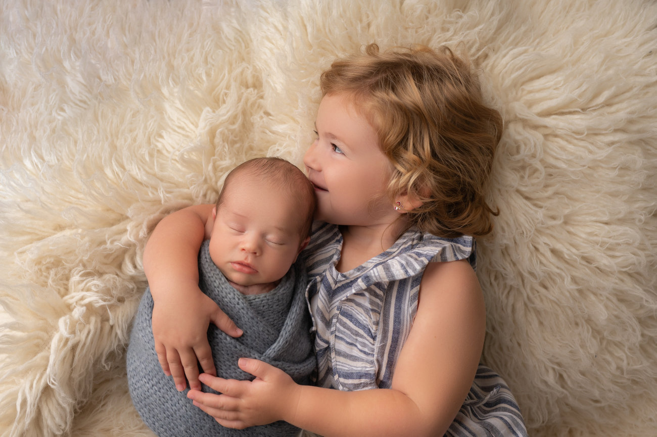Julian Thomas 6 days new