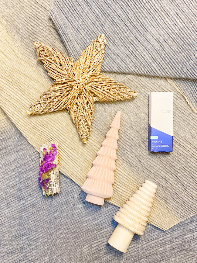 Blushing Boho Christmas Box