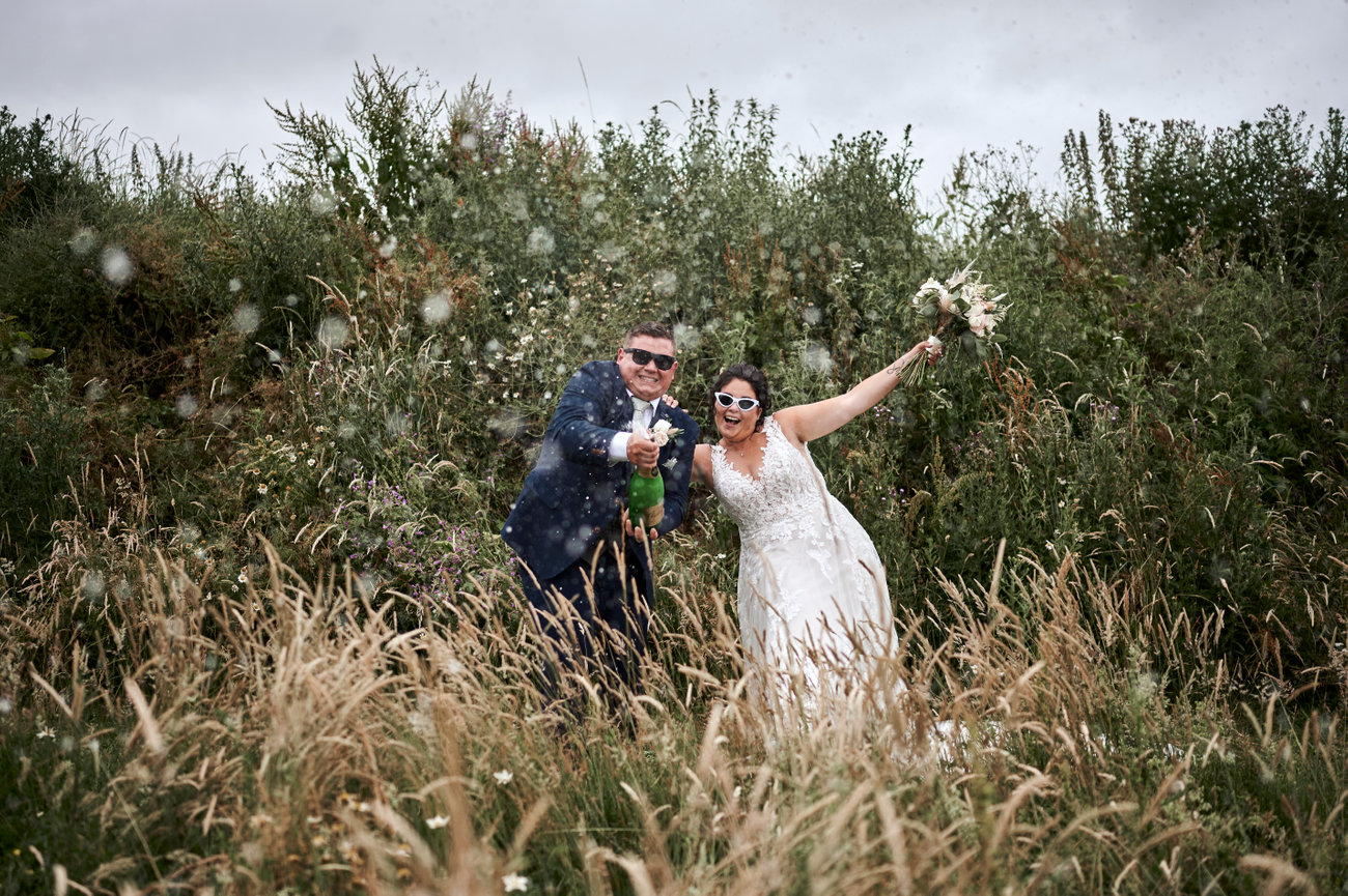 Gaynes Park Summer Wedding - Harriet & Ed