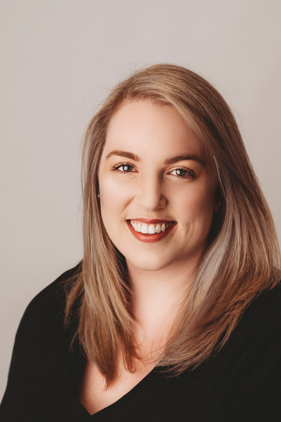 HOLIDAY STUDIO SESSIONS