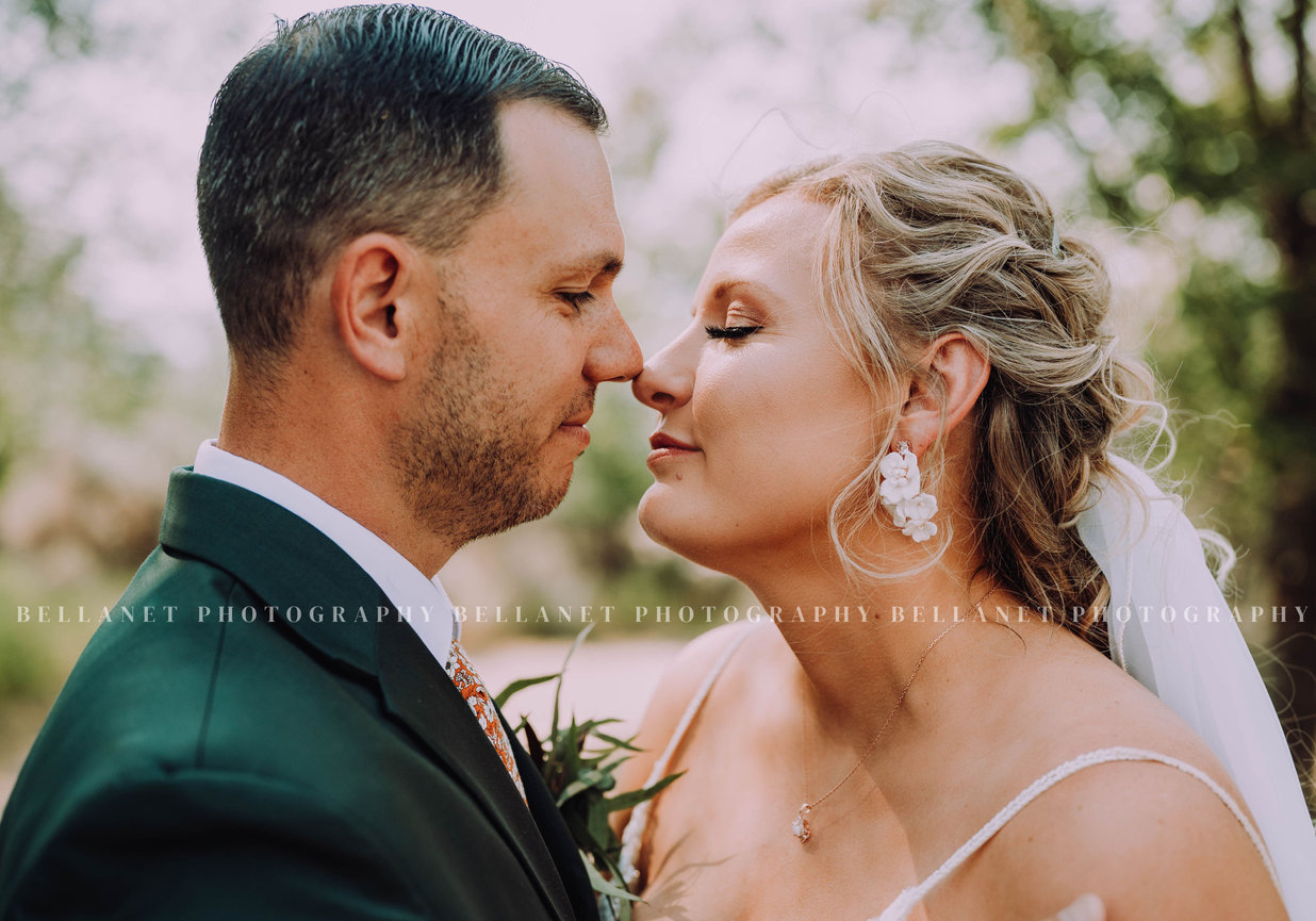 Nick and Eva Sweet Water Hollow Salmon Idaho Idaho Wedding