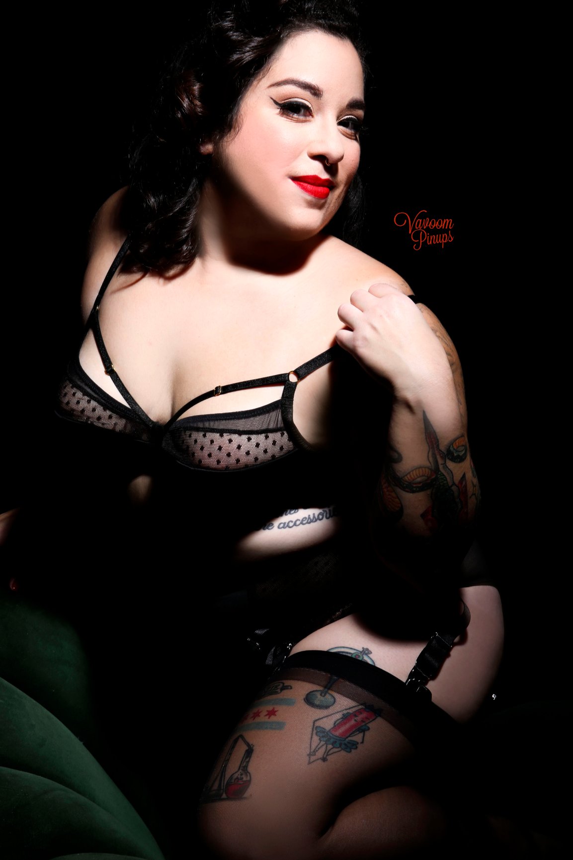 Boudoir Vavoom Pinups