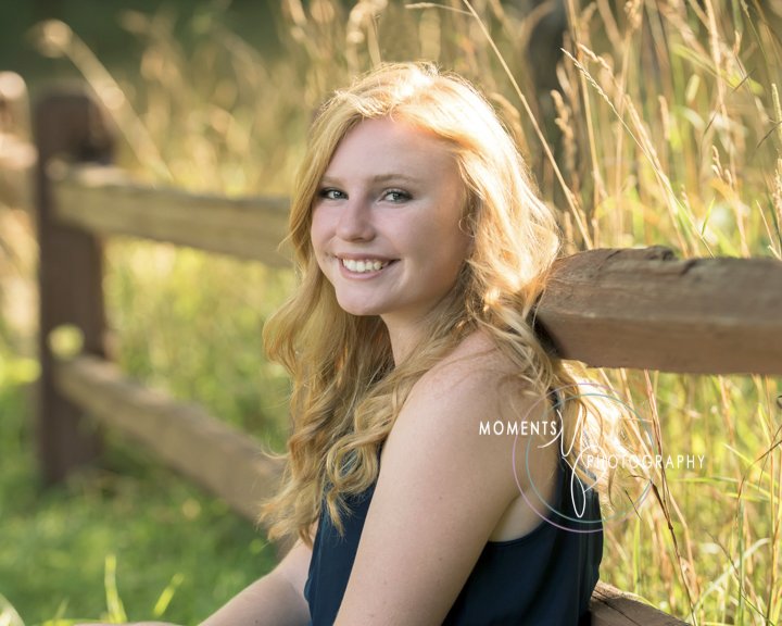 EMMA / Senior Portrait Session/South Lyon Michigan Senior Photographer