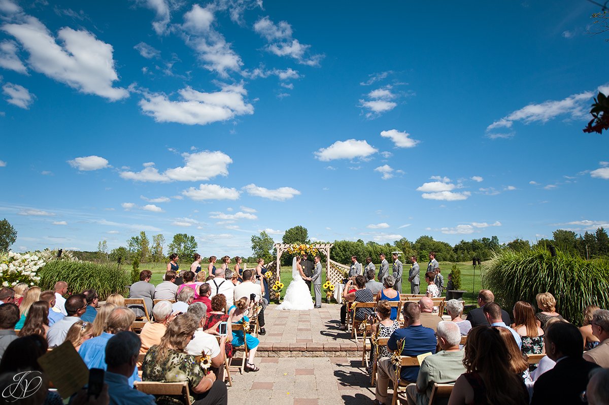 ceremony Timberlodge at Arrowhead Golf Club