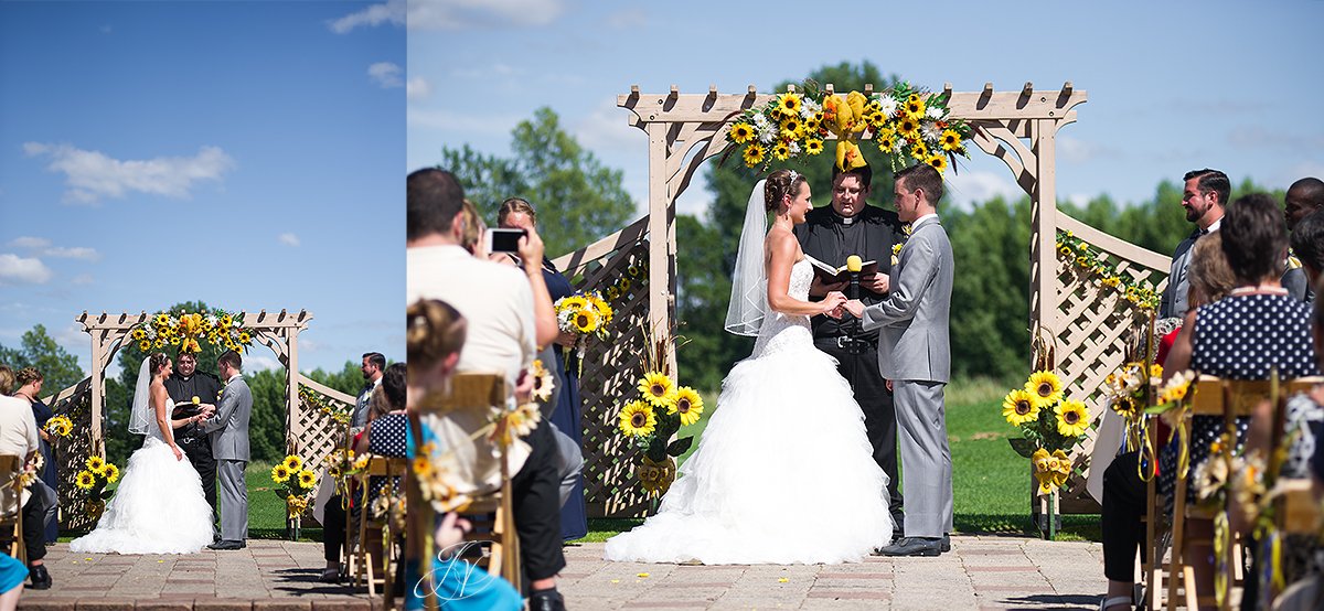 ceremony Timberlodge at Arrowhead Golf Club