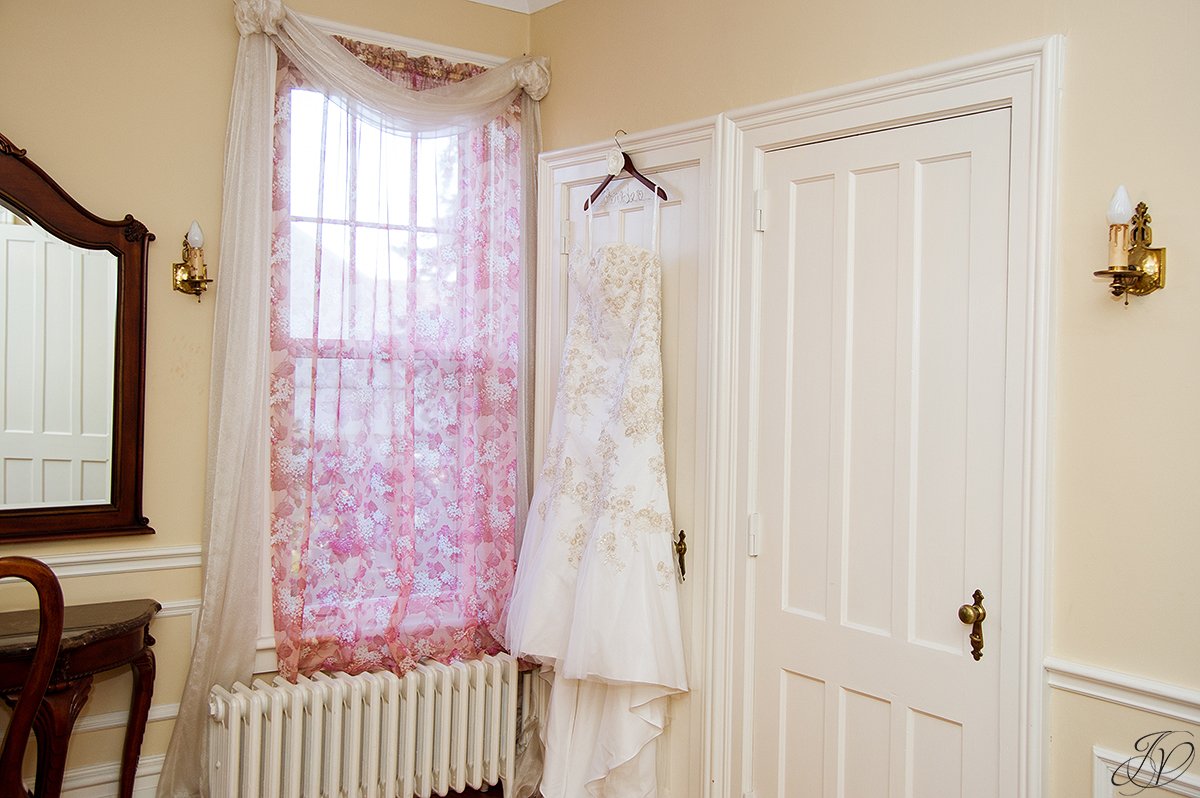 bridal gown, river stone manor