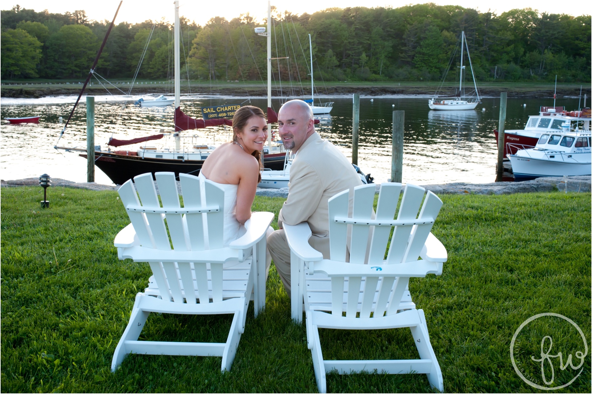 Memorial Day wedding at the Nonantum Resort in Kennebunkport photographed by Freestyle Weddings