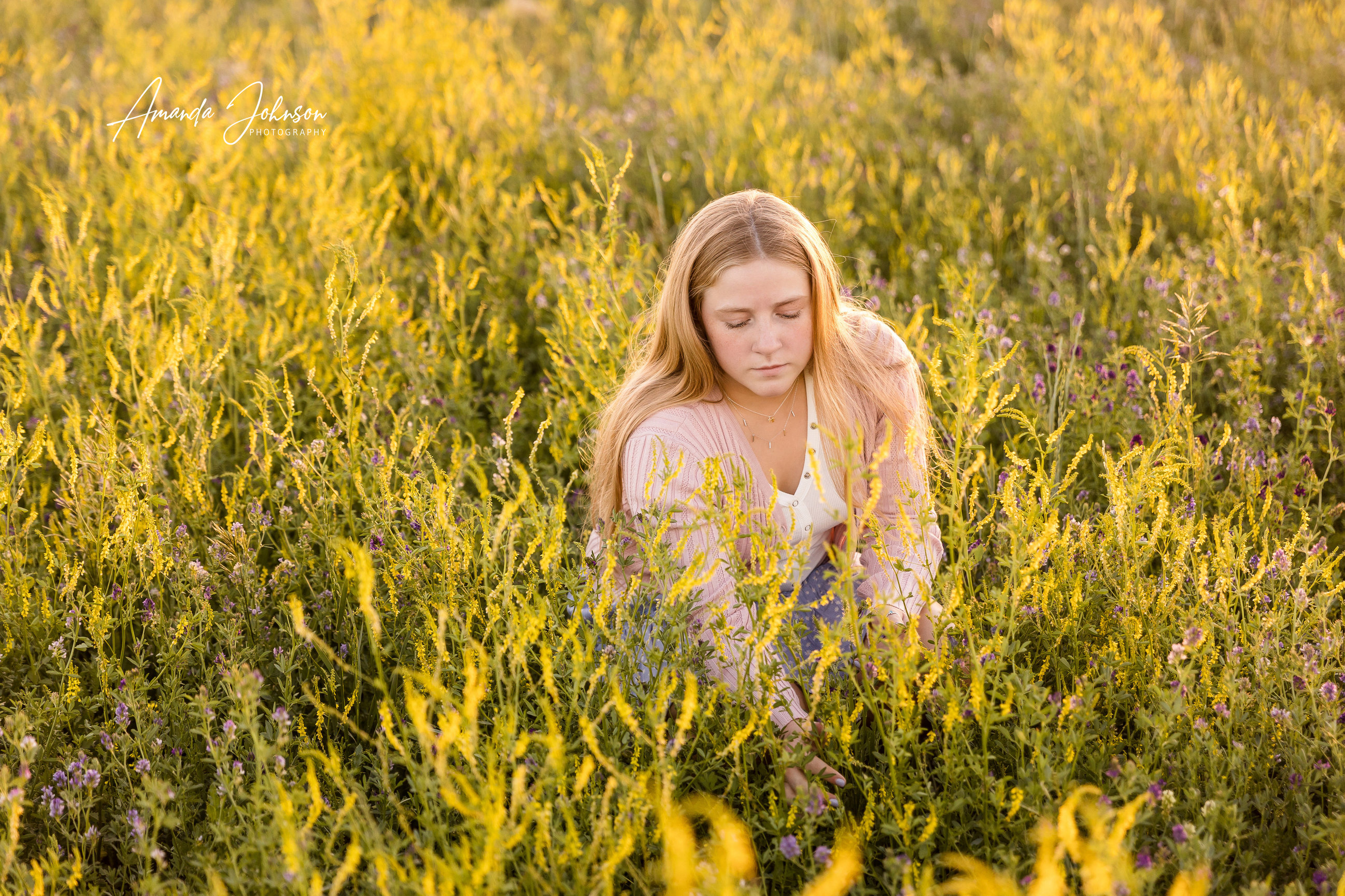 How To Prep Your Outfits For Your Bismarck ND Senior Session