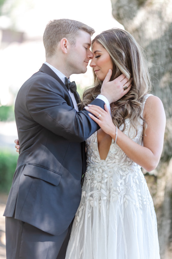 Bride and Groom on their wedding day at Ledson Winery in Kenwood Ca, Photographed by Sheila Johnson of Studio J Photography