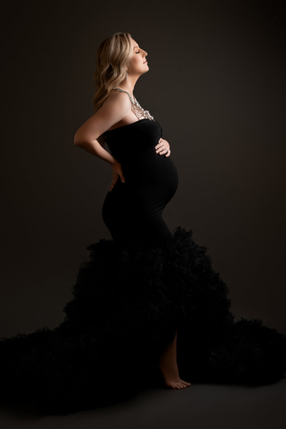 maternity photography orlando, maternity photographer in orlando, maternity portraits near me