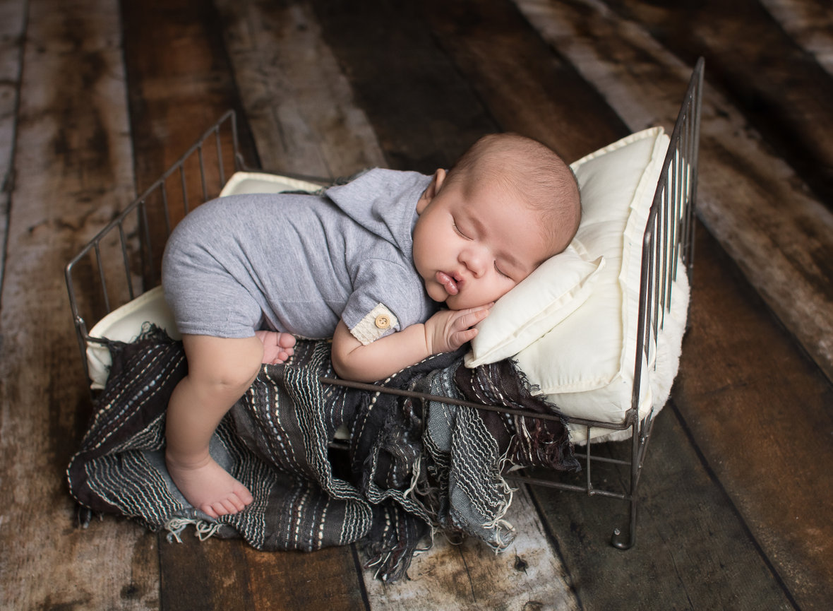 Newborn in home session in Edinburg, TX