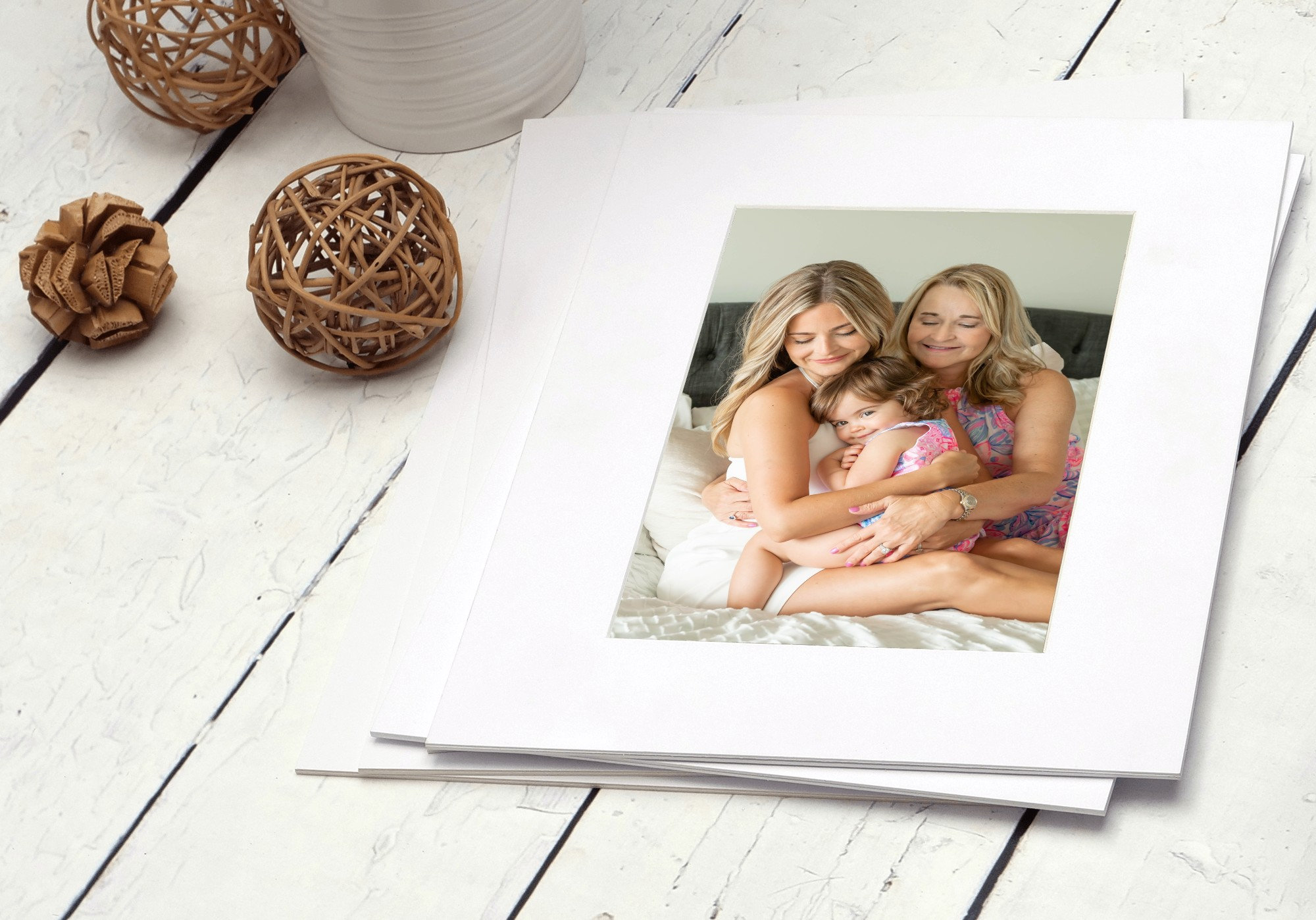 Photographie Laora – Tirage Numérique 2023 – Nu Artistique – 15 X 20 Cm