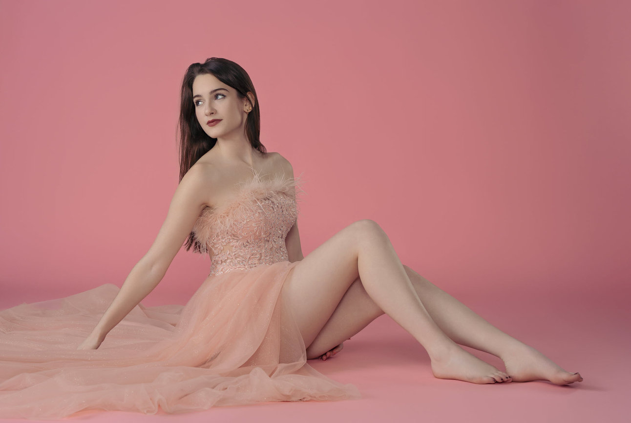 senior girl dancer