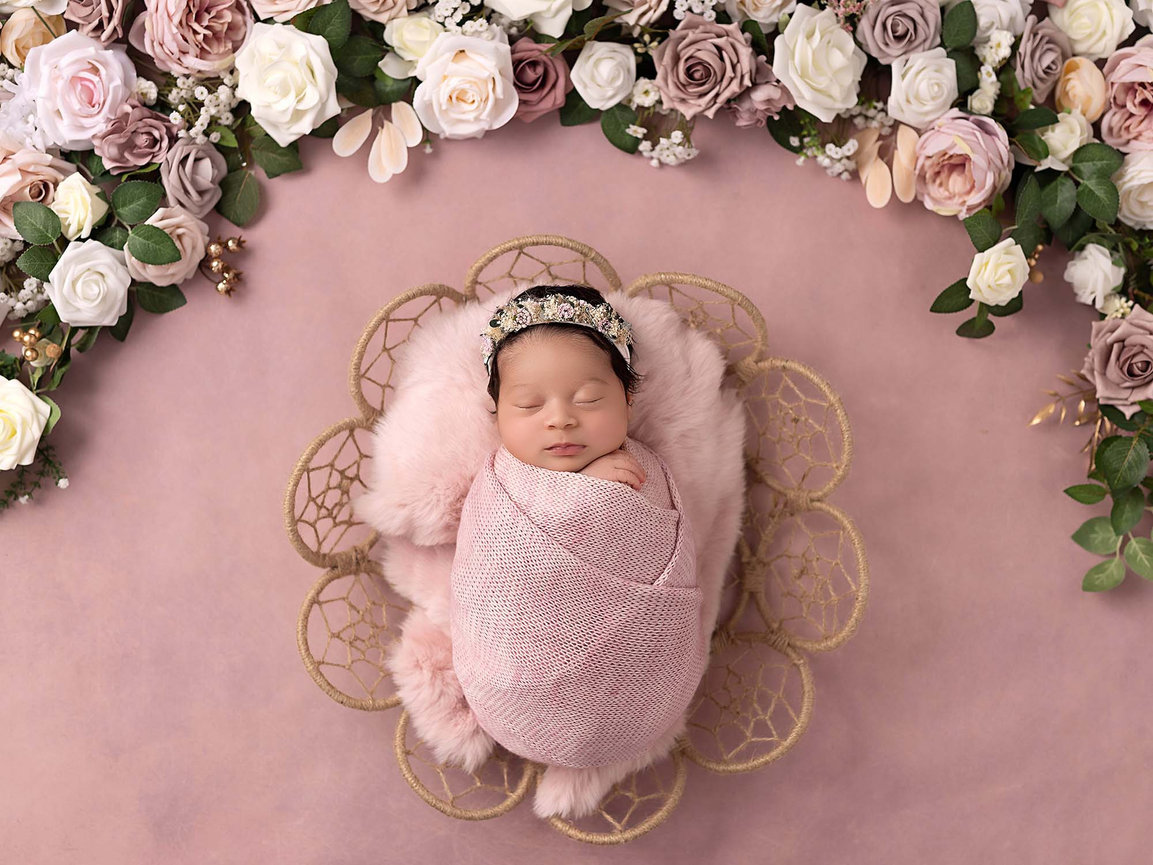 connecticut newborn photographer, newborn photography near me, newborn portraits connecticut, infant portrait sessions near me