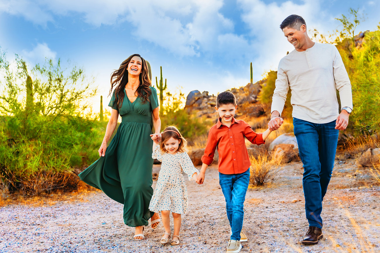 Family of four, two children holding hand happy smiling , family photography, phoenix family picture