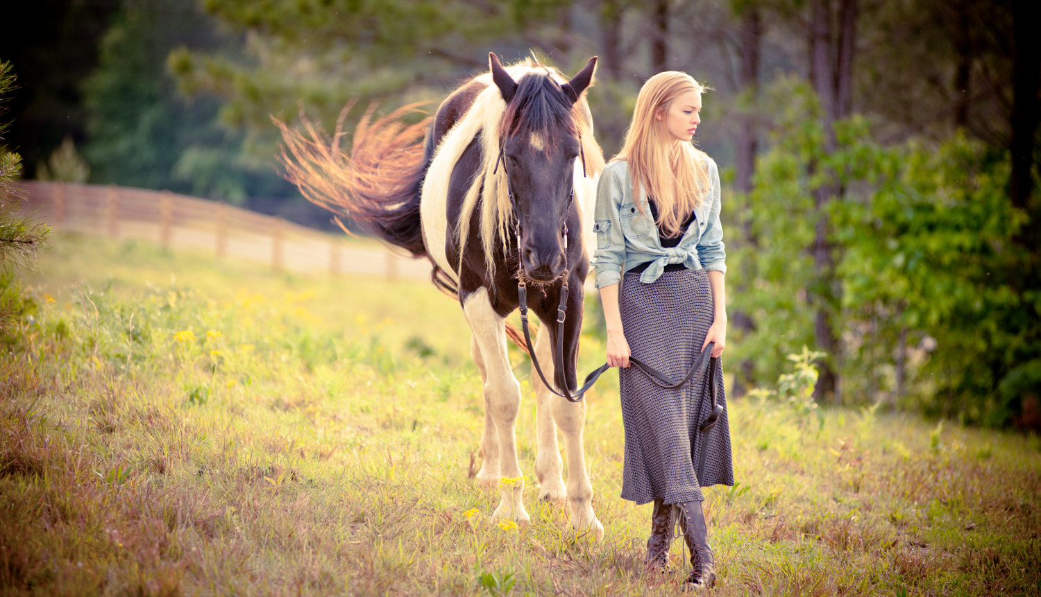 Erin Jackson Red Models & Talent