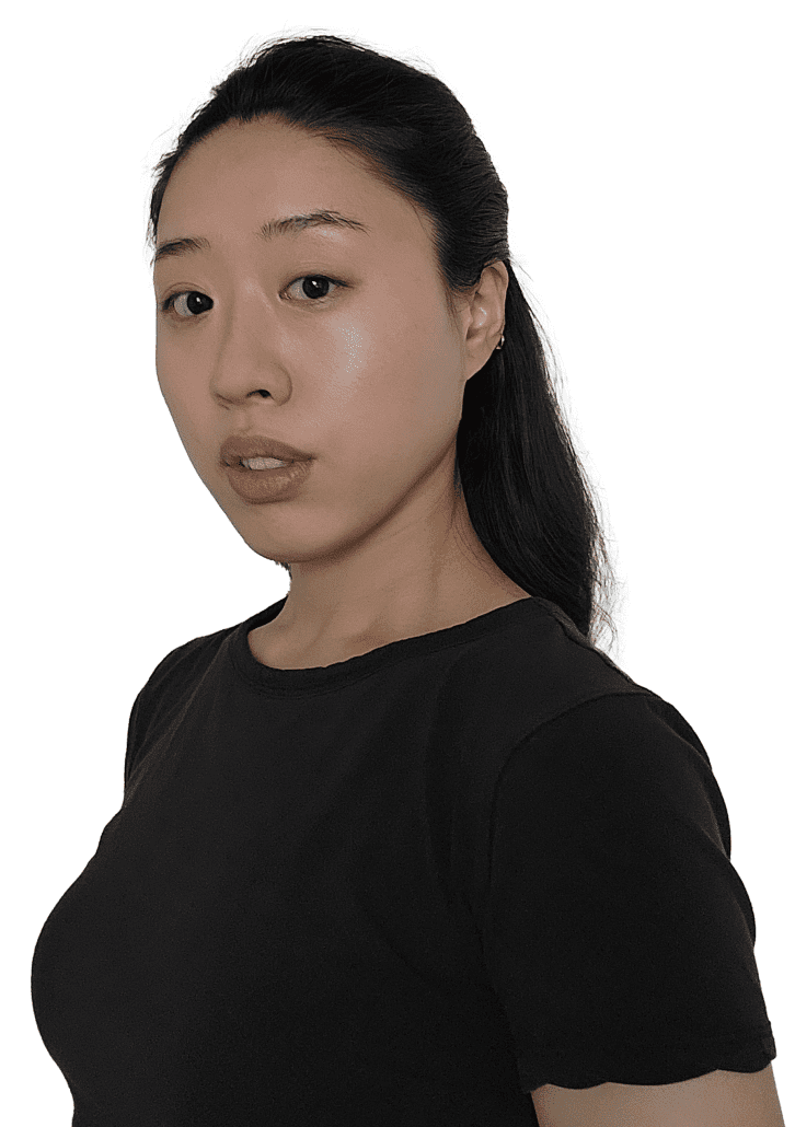Women: 18-29 - Red Models & Talent