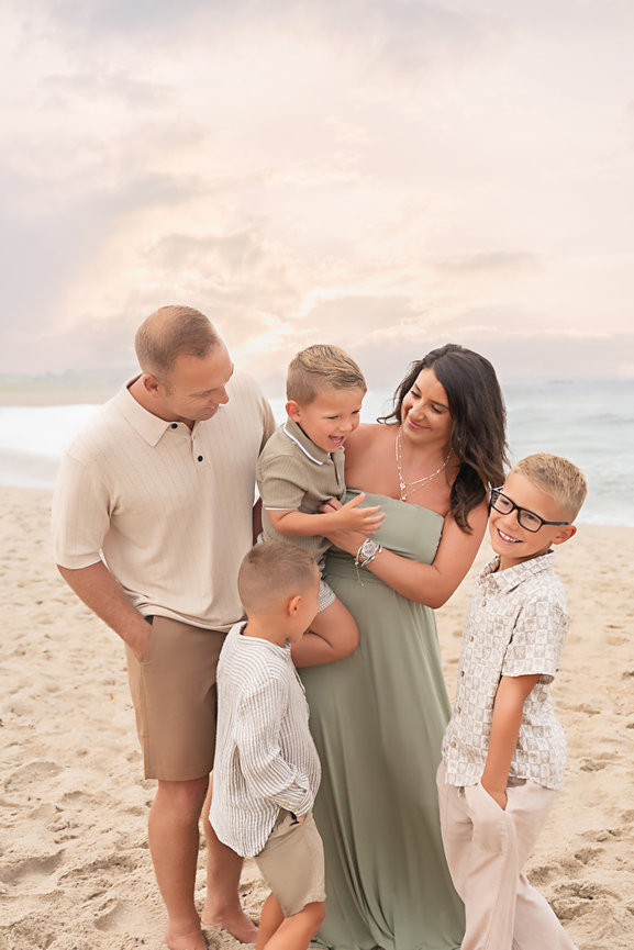 Candid family photoshoot on Manasquan beach, NJ.