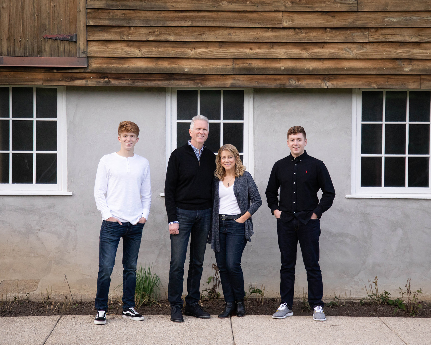 FAMILY PORTRAITS Light Drawn Studios