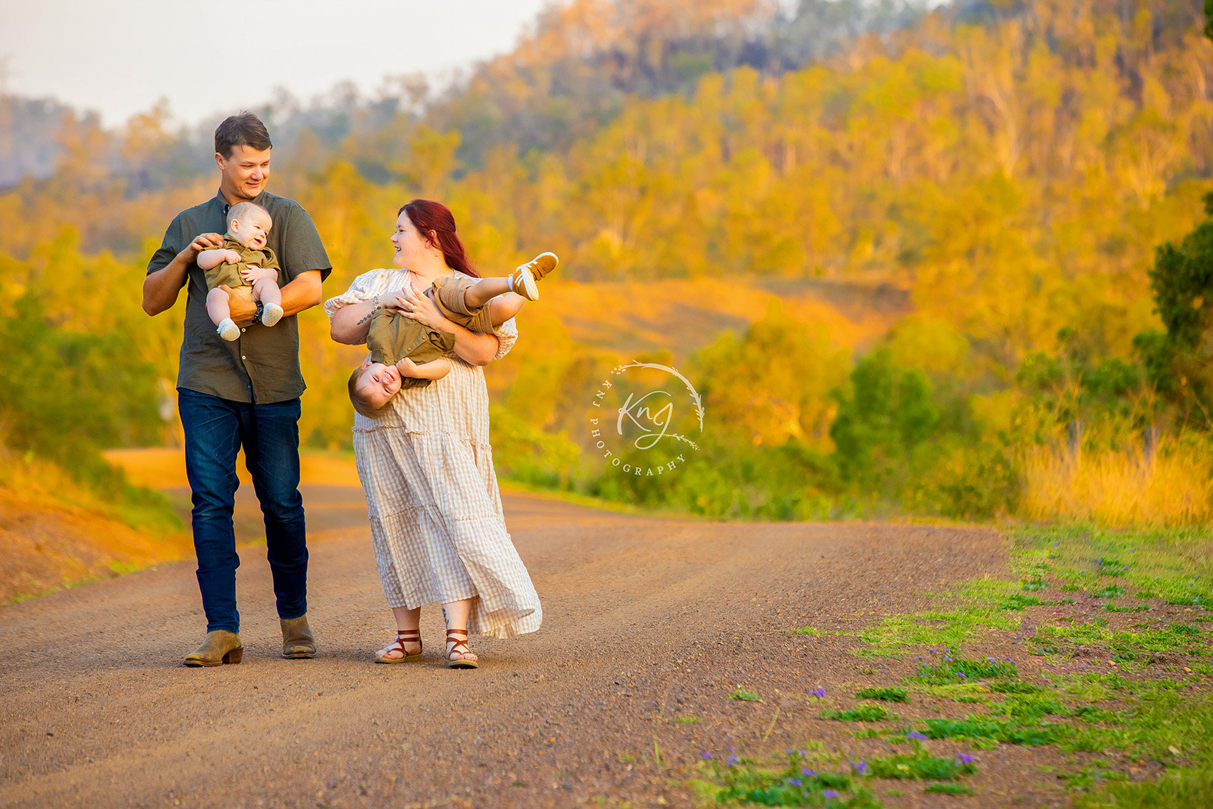 ✅ FamilyPhotos ✅ FamilyPortrait ✅ FamilyPhotography ✅ CandidMoments ✅ Togetherness ✅ LoveCaptured ✅ GoldenHour ✅ OutdoorPortrait ✅ CherishedMemories ✅ HeartfeltSmiles