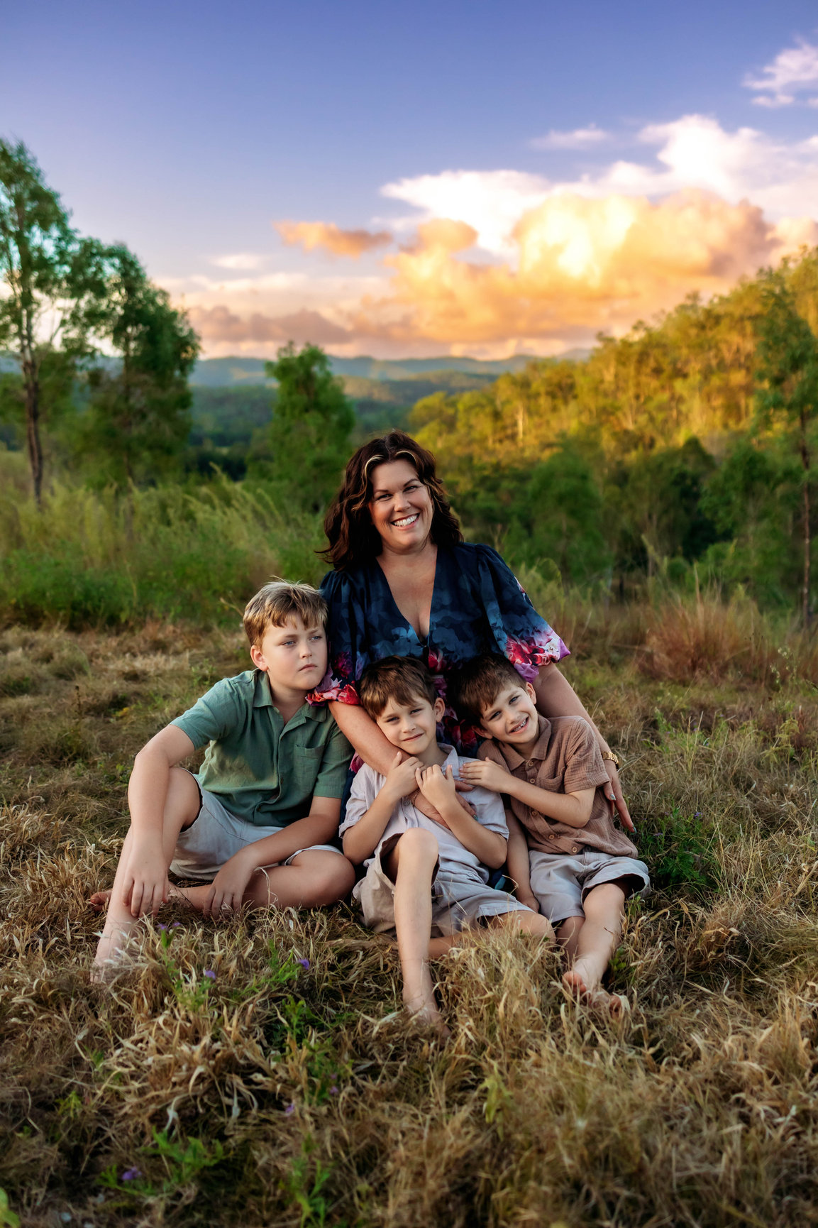 ✅ KellyBoxPhotography, AwardWinningPhotographer, FamilyPhotographer, PetPhotographer, ScenicPhotography, HighlandCowPhotographer, ProfessionalPhotography, OutdoorPortraits, CherishedMemories, GoldenHourPhotography, NaturalLightPhotography