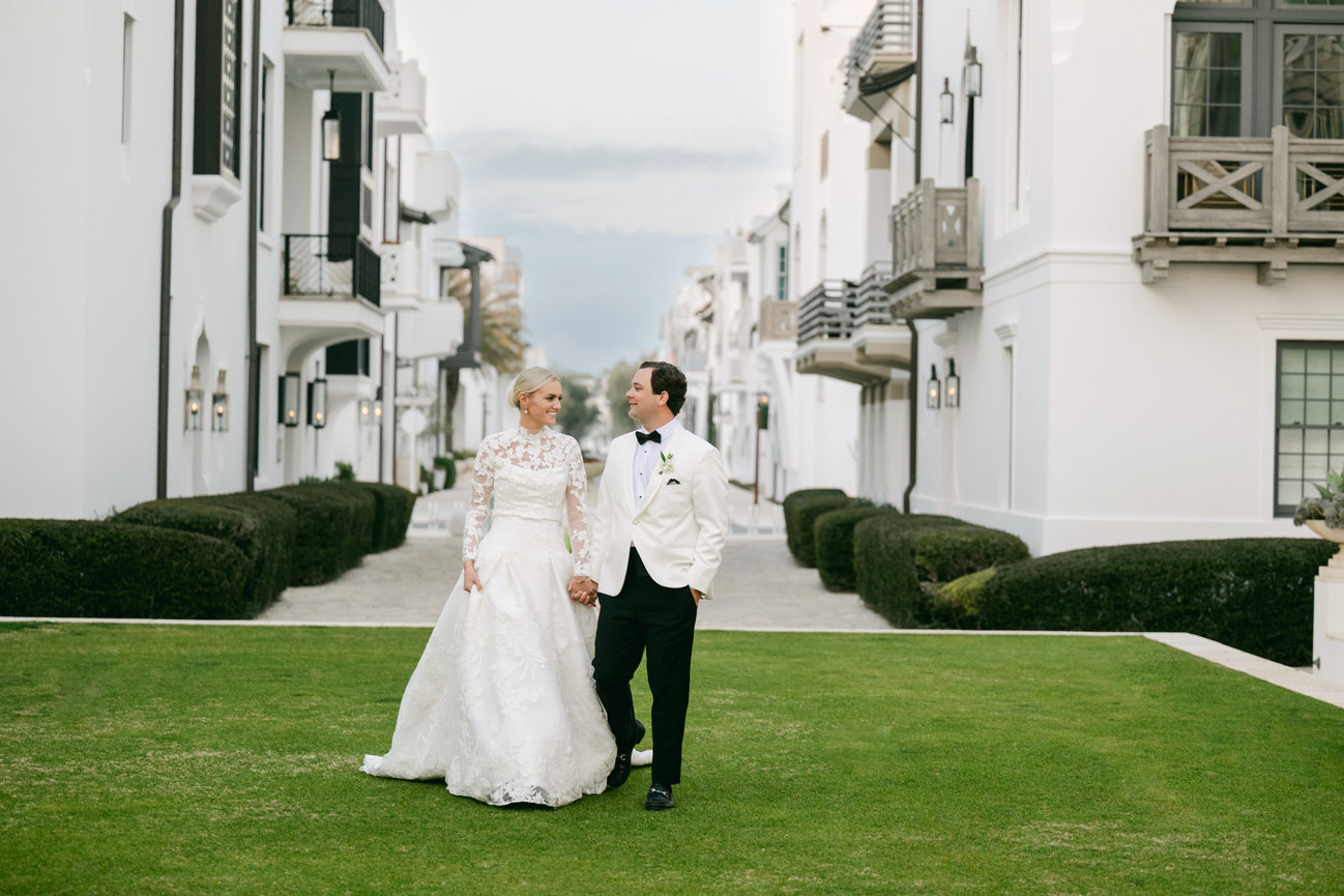 CLASSIC MODERN ALYS BEACH WEDDING - Heather Durham Photography Luxury Destination Weddings & Portraits CLASSIC MODERN ALYS BEACH WEDDING - Heather Durham Photography Luxury Destination Weddings & Portraits