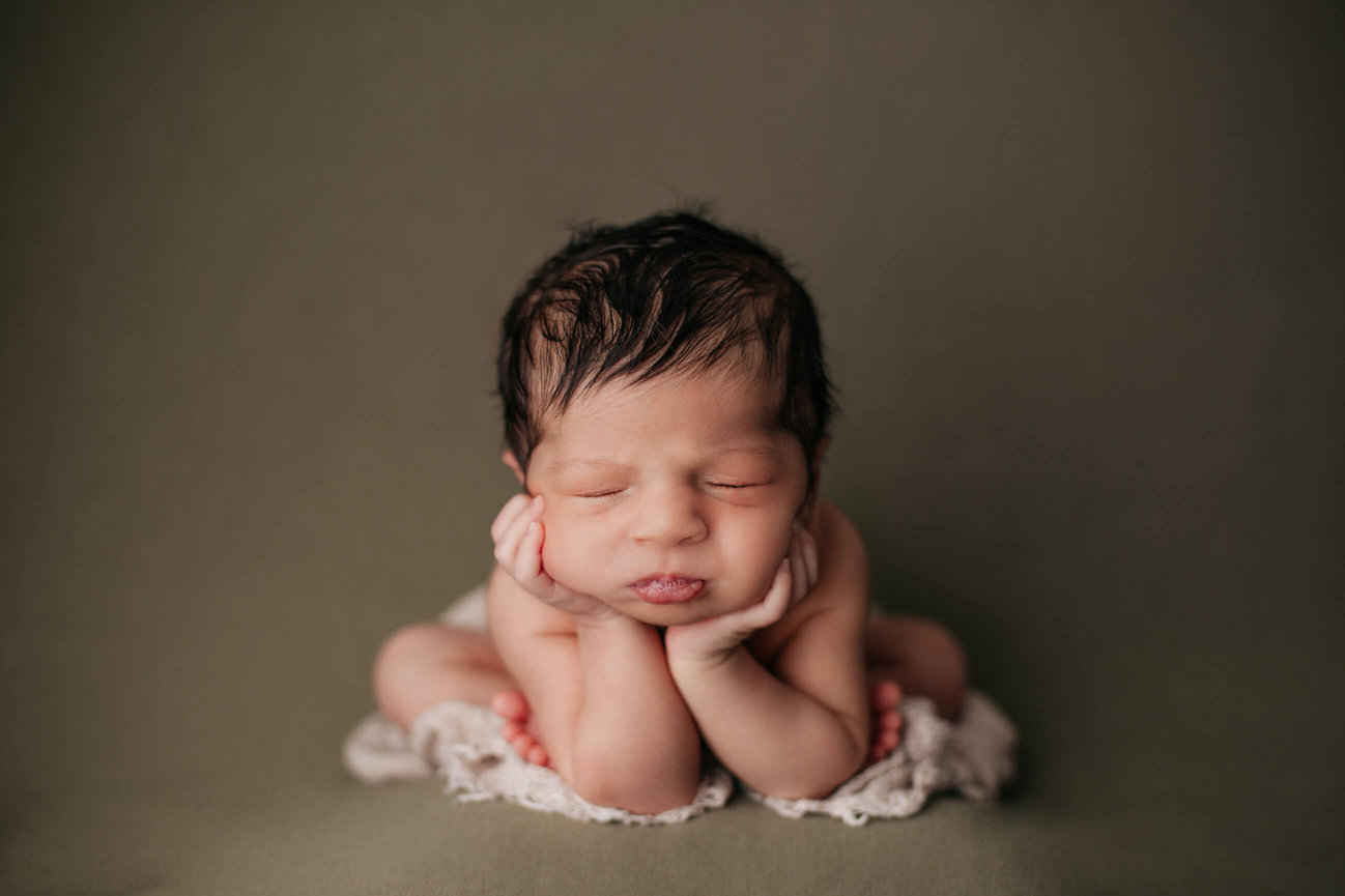 Costa Mesa CA maternity photographer, Costa Mesa CA newborn photographer, Costa Mesa CA baby photographer, portrait studio Costa Mesa CA