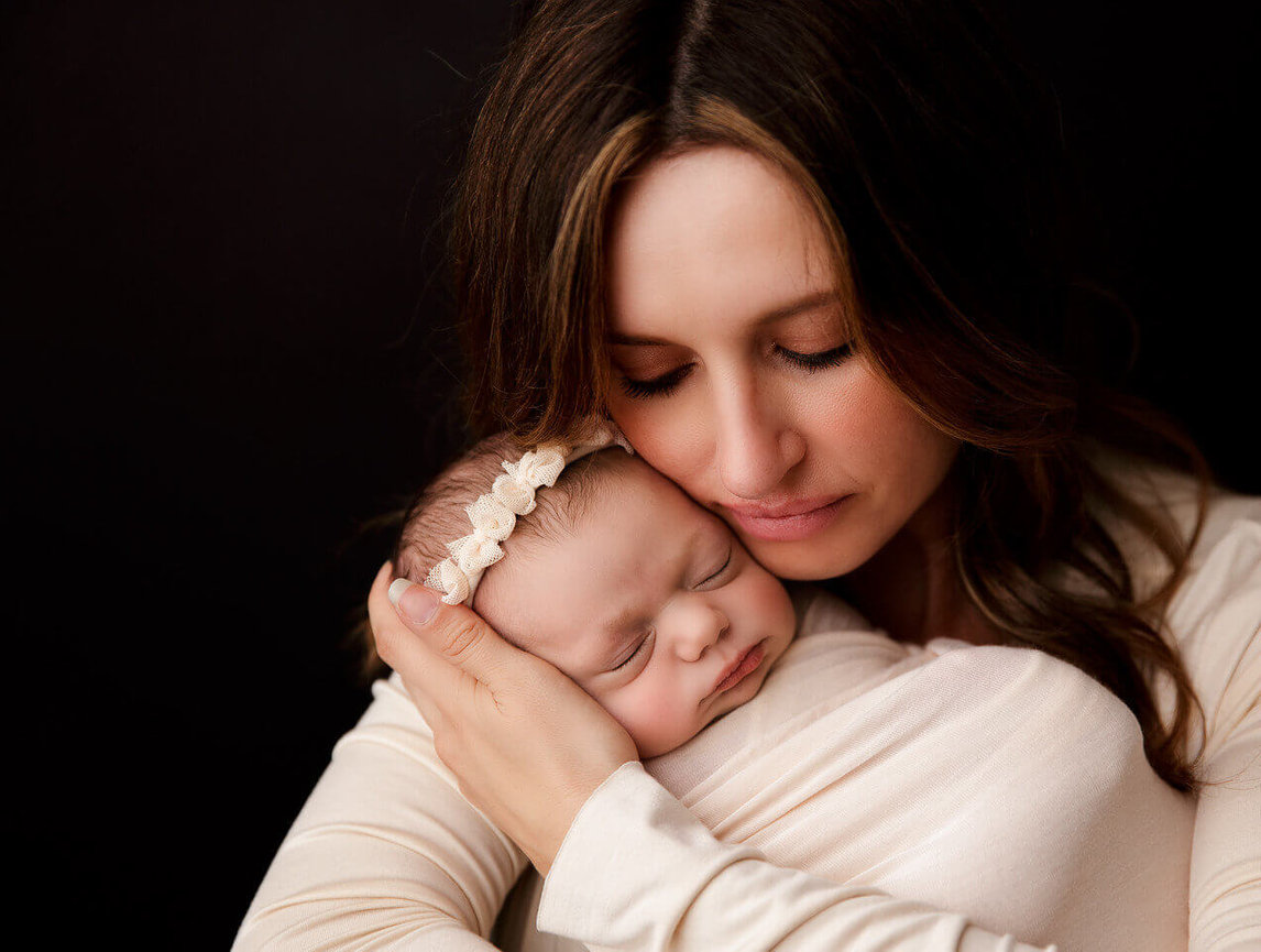 Costa Mesa CA maternity photographer, Costa Mesa CA newborn photographer, Costa Mesa CA baby photographer, portrait studio Costa Mesa CA