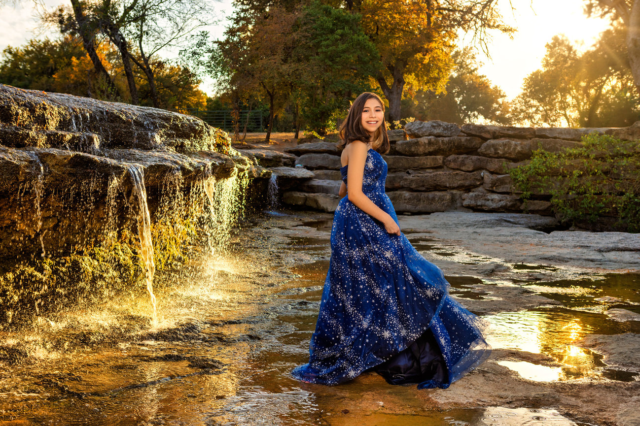 Fort Worth Aviation Waterfall park senior session at sunset