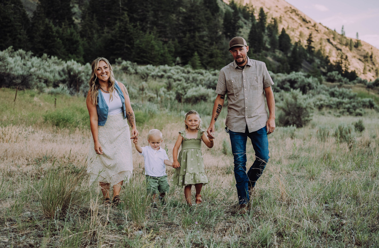 Salmon Idaho Family, Mountain Family Photos, Idaho Family Photographer